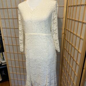 Cream Sheath Wedding Dress with Bishop Sleeves and V-Neck